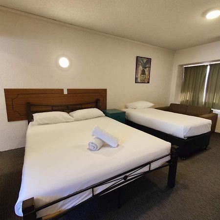 Kings Court Motor Lodge Hamilton Extérieur photo