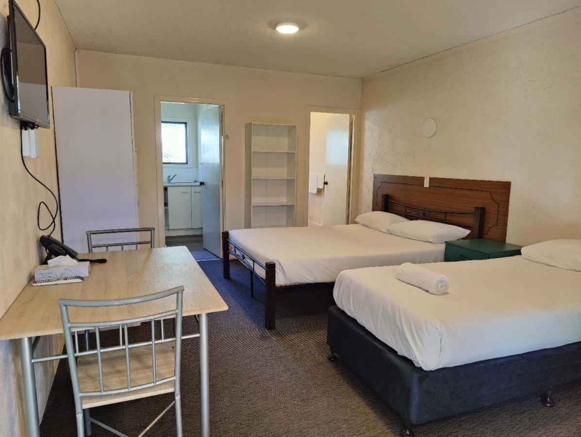 Kings Court Motor Lodge Hamilton Extérieur photo