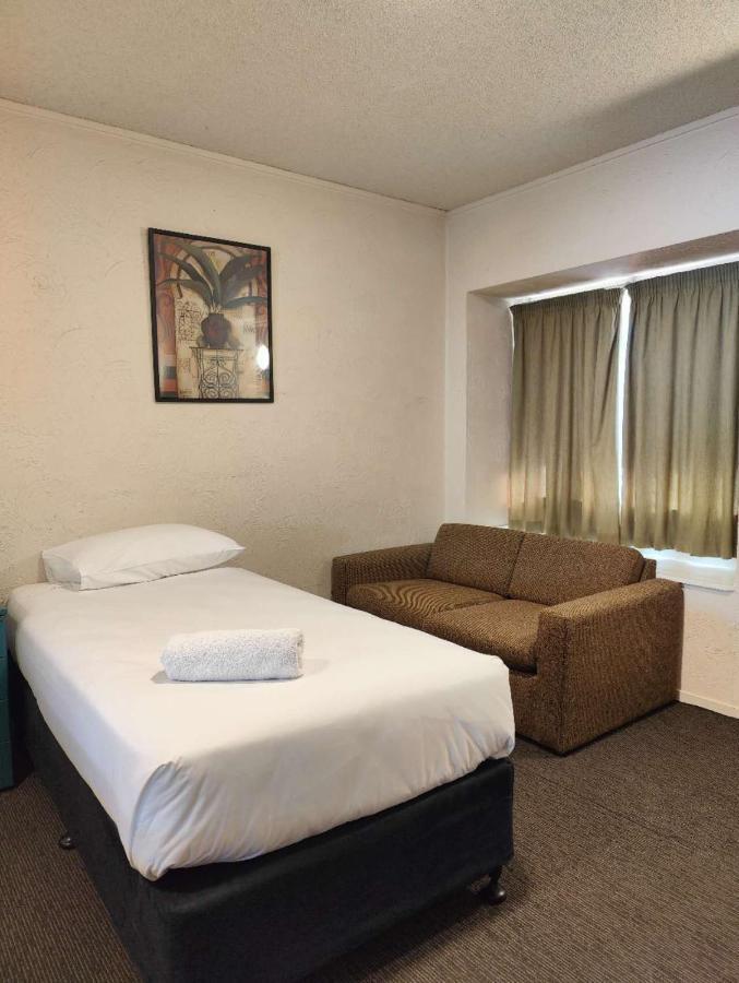 Kings Court Motor Lodge Hamilton Extérieur photo